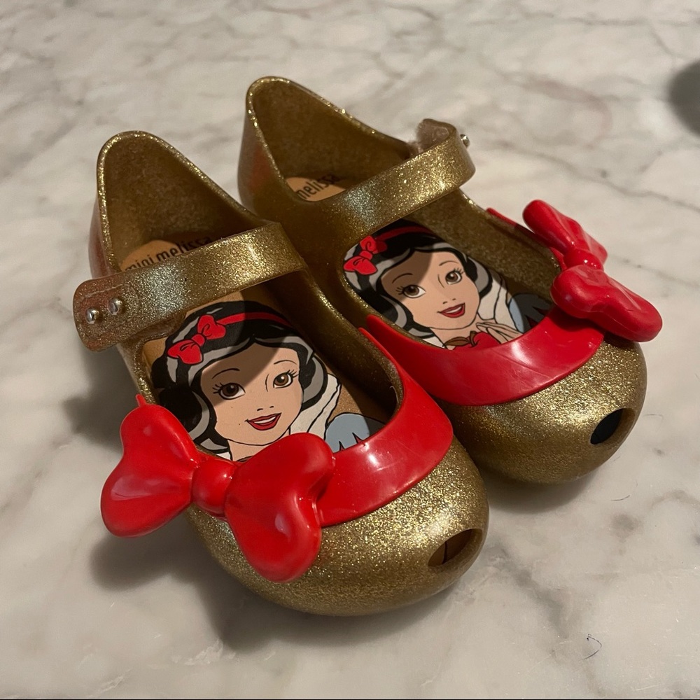 Mini Melissa Snow White Gold Toddler Girl Shoes size 8